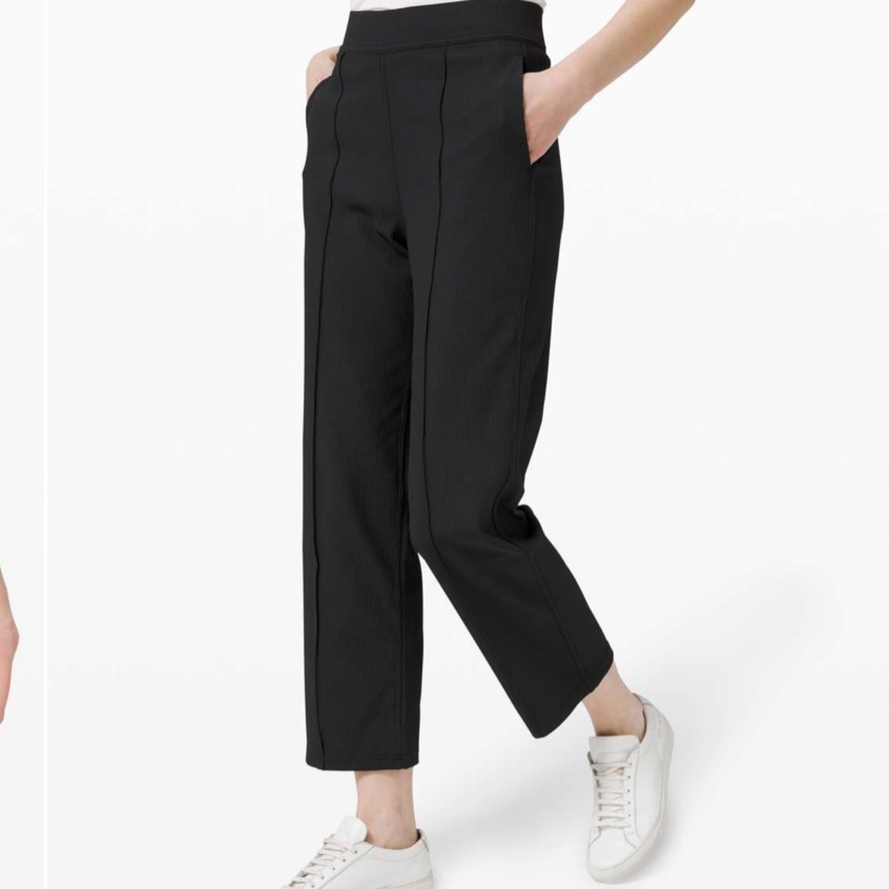NWT lululemon urban strides pant 25”